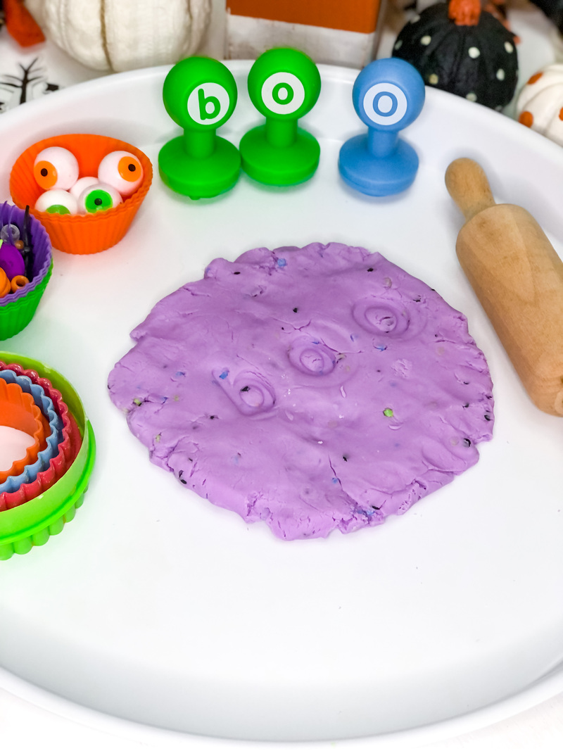 Halloween Frosting Playdough